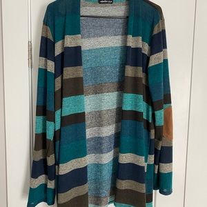 Light weight cardigan